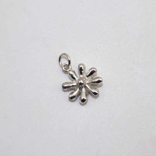 DAISY CHARM